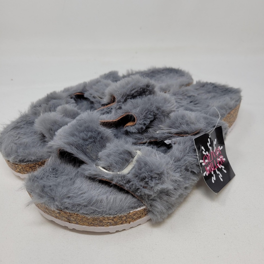 Olivia Miller Sandals Womens Size 9 Gray‎ Faux Fur Fuzzy Slide Buckle Cozy